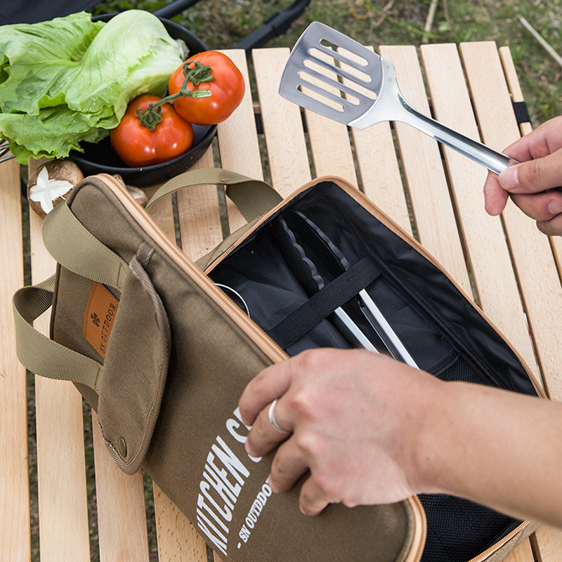 Camping Cooking Equipment Bag - طقم أدوات طهي للتخييم مكون من